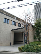 渋谷区恵比寿西、マンションの外観画像です