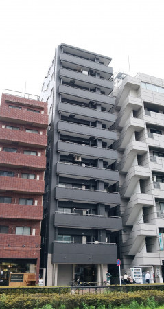 目黒区下目黒、マンションの外観画像です