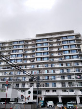 目黒区東山、マンションの外観画像です