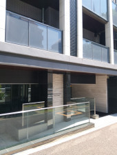 渋谷区大山町、マンションのエントランス画像です