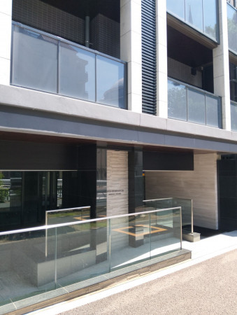 渋谷区大山町、マンションのエントランス画像です