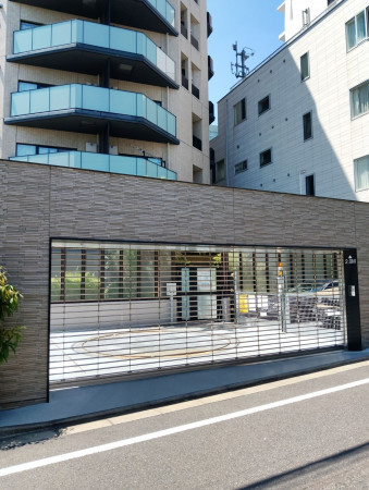 渋谷区大山町、マンションの駐車場画像です