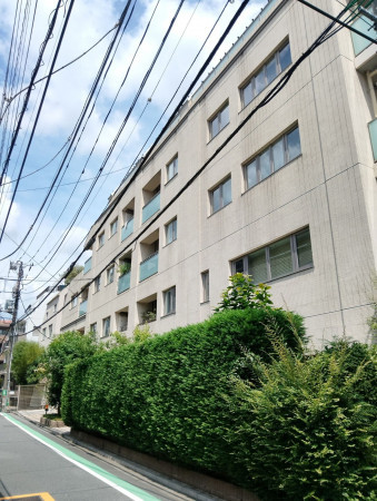 渋谷区元代々木町、マンションの外観画像です