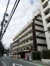 渋谷区恵比寿西、マンションの外観画像です