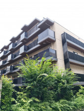 渋谷区代々木、マンションの外観画像です