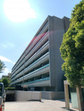 目黒区大橋、マンションの外観画像です