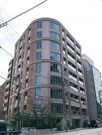 渋谷区東、マンションの外観画像です