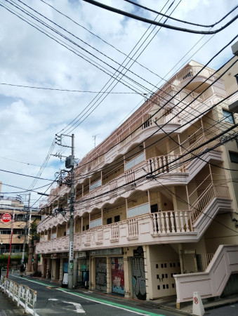 渋谷区代官山町、マンションの外観画像です