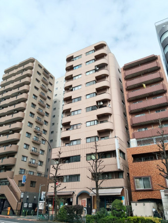 渋谷区恵比寿西、マンションの外観画像です