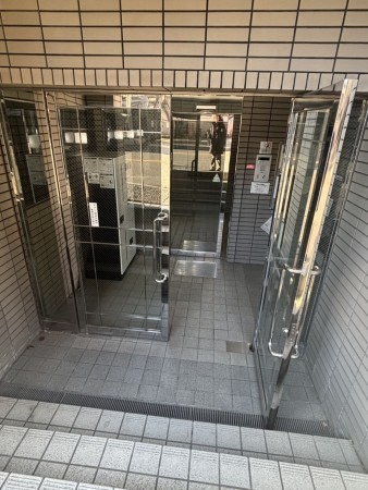 相模原市南区上鶴間本町、マンションの画像です