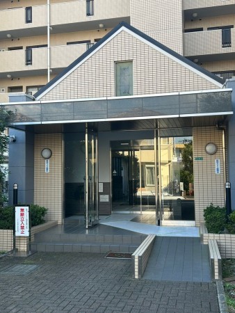 相模原市南区上鶴間本町、マンションの画像です