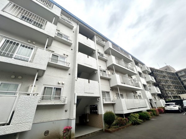 相模原市南区上鶴間本町、マンションの画像です