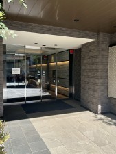 相模原市南区上鶴間本町、マンションの画像です