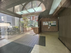 相模原市南区上鶴間本町、マンションの画像です