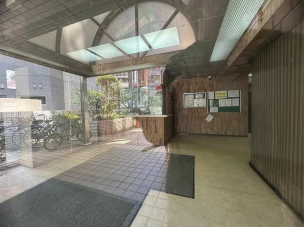 相模原市南区上鶴間本町、マンションの画像です