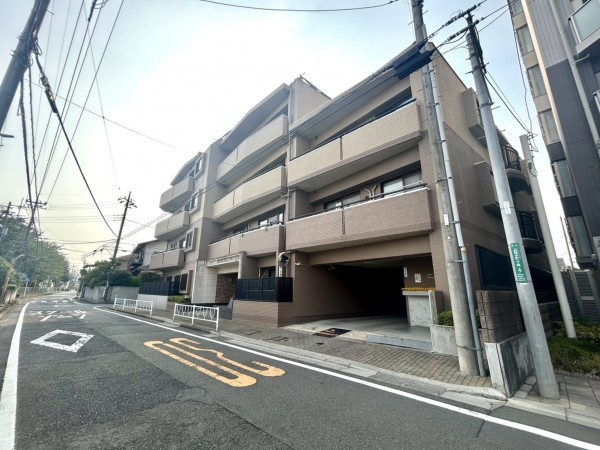 相模原市南区上鶴間本町、マンションの画像です