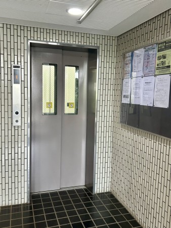 相模原市南区上鶴間本町、マンションの画像です