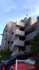 相模原市南区上鶴間本町、マンションの画像です
