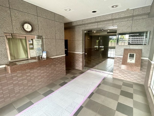 相模原市南区鵜野森、マンションの画像です