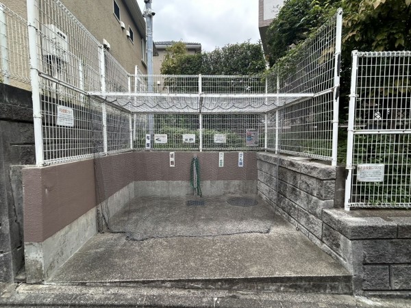 相模原市南区鵜野森、マンションの画像です