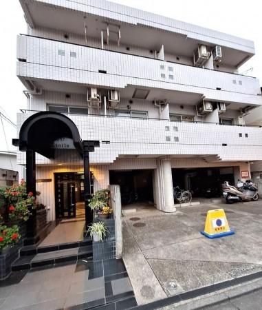 相模原市南区相武台、マンションの画像です