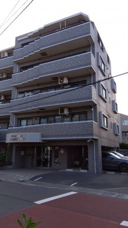 相模原市南区上鶴間本町、マンションの画像です