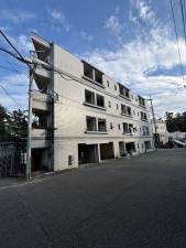 相模原市南区旭町、マンションの画像です