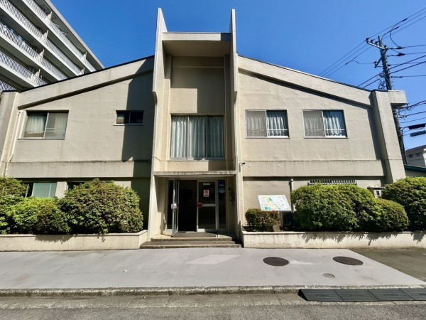 相模原市南区鵜野森、マンションの画像です