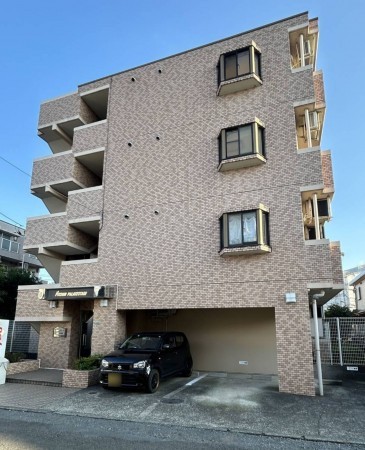 相模原市南区南台、マンションの画像です