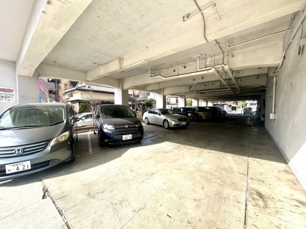 相模原市南区上鶴間本町、マンションの画像です