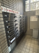 相模原市南区上鶴間本町、マンションの画像です