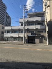 相模原市南区上鶴間本町、マンションの画像です