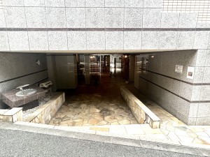 相模原市南区上鶴間本町、マンションの画像です