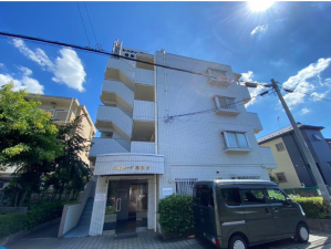 相模原市南区相武台、マンションの外観画像です