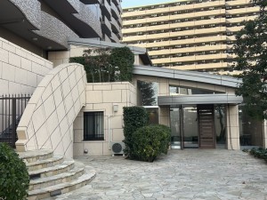 相模原市南区上鶴間、マンションの画像です