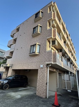 相模原市南区南台、マンションの画像です