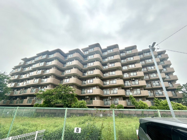 相模原市南区上鶴間本町、マンションの画像です