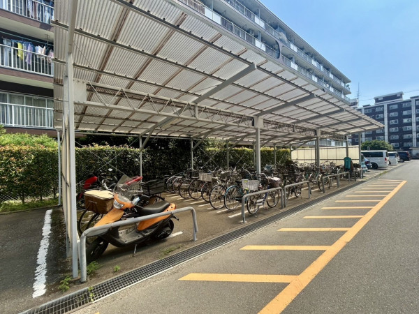 相模原市南区上鶴間、マンションの画像です
