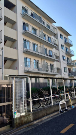 相模原市南区新磯野、マンションの画像です