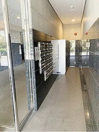 泉南市信達市場、マンションの画像です