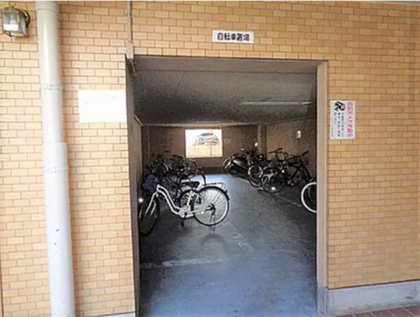 泉南市樽井、マンションの画像です