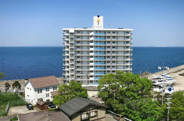 泉南郡岬町淡輪、マンションの外観画像です