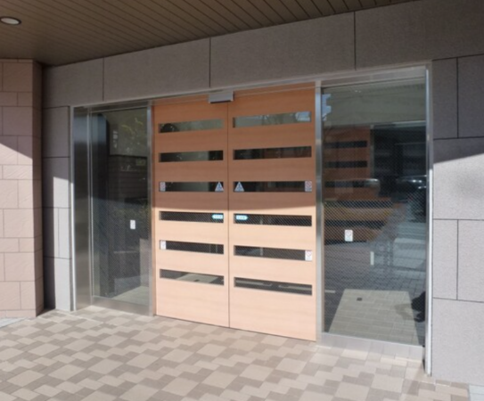 川西市東多田、マンションの外観画像です