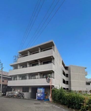 八王子市北野町、マンションの外観画像です