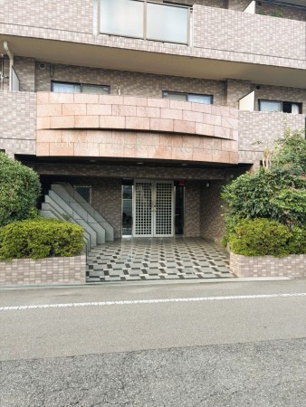 八王子市子安町、マンションの画像です