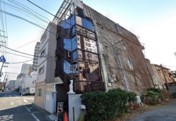 八王子市八幡町、マンションの画像です