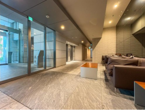 八王子市旭町、マンションのエントランス画像です