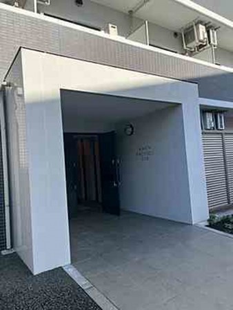 八王子市明神町、マンションのエントランス画像です