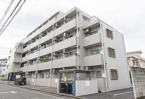 八王子市元本郷町、マンションの画像です