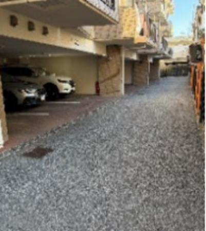 八王子市散田町、マンションの画像です